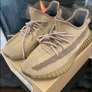 100% Authentic Yeezy Boost 350 V2 Earth